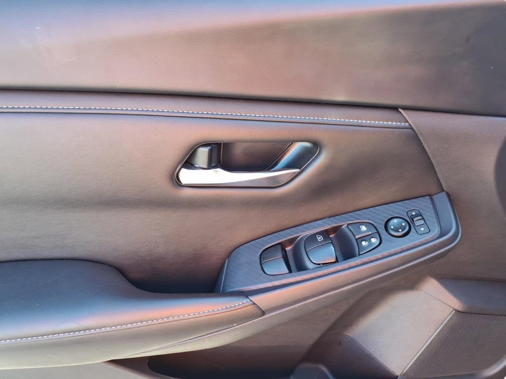 Used 2024 Nissan Sentra SV w/ All-Weather Package image 19