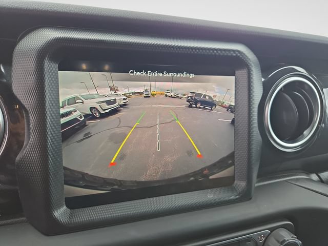Used 2023 Jeep Wrangler Unlimited Rubicon 392 w/ Trailer Tow Package AWD/4WD image 26