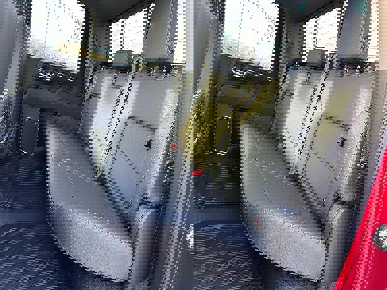 New 2026 GMC Sierra 2500 SLT image 17