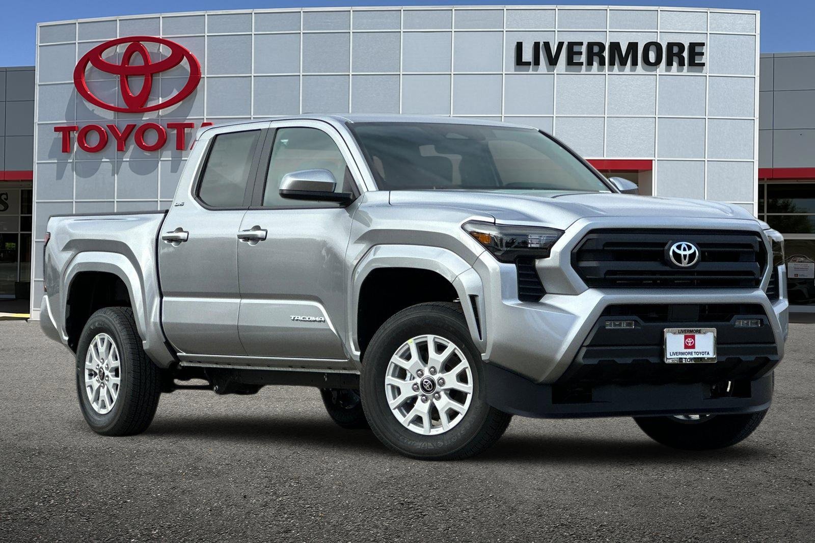 New 2026 Toyota Tacoma SR5 image 2