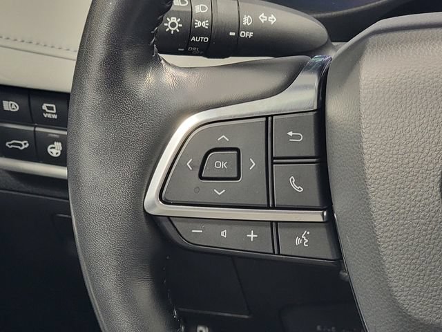 Used 2021 Toyota Highlander Platinum AWD/4WD image 27