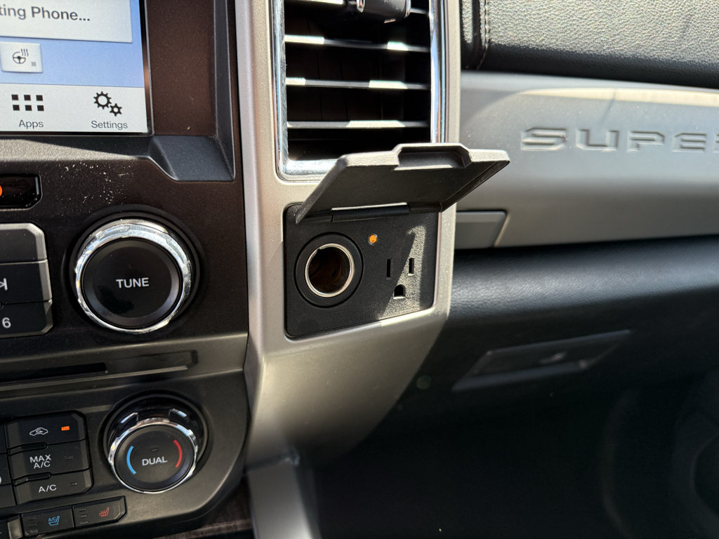 Used 2018 Ford F350 Lariat w/ Lariat Ultimate Package AWD/4WD image 25
