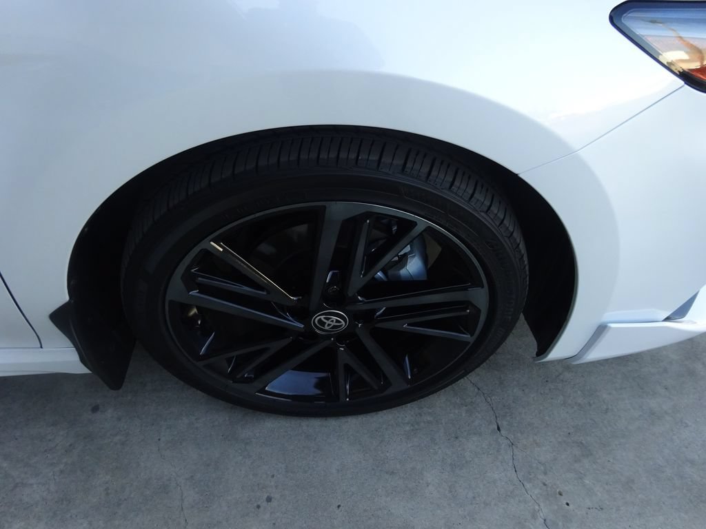 Used 2025 Toyota Camry XSE w/ Premium Plus Package FWD image 9