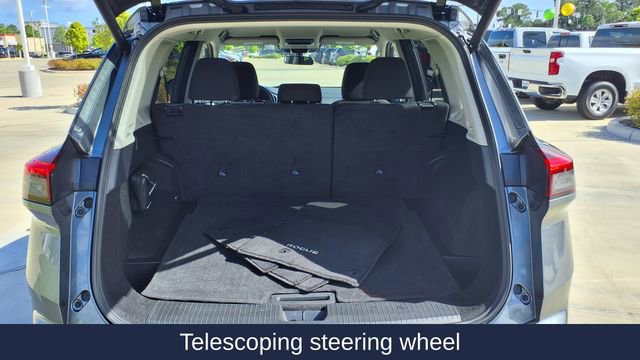 Used 2025 Nissan Rogue SV image 12