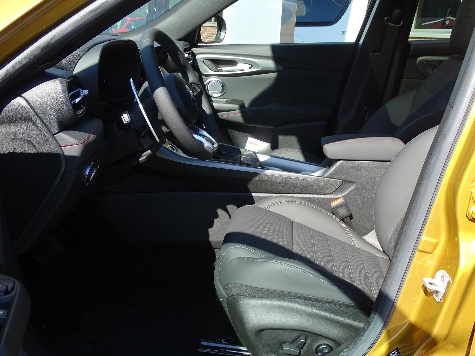 New 2024 Dodge Hornet R/T Plus w/ R/T Blacktop Package image 10