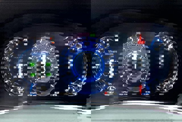 Used 2019 Cadillac Escalade ESV Luxury image 19