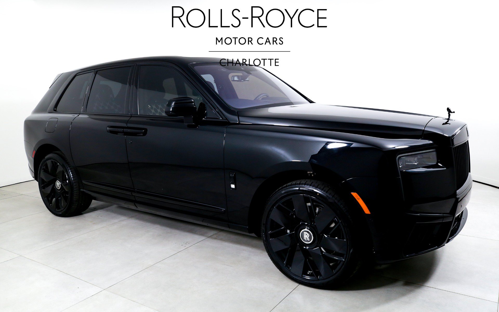 Used 2026 Rolls-Royce Cullinan AWD/4WD image 5