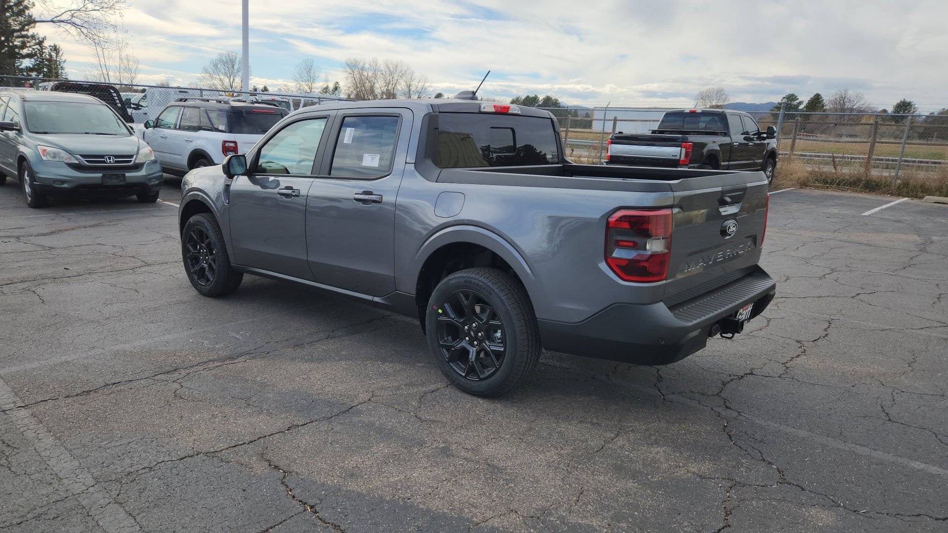 New 2025 Ford Maverick Lariat w/ Black Appearance Package image 7