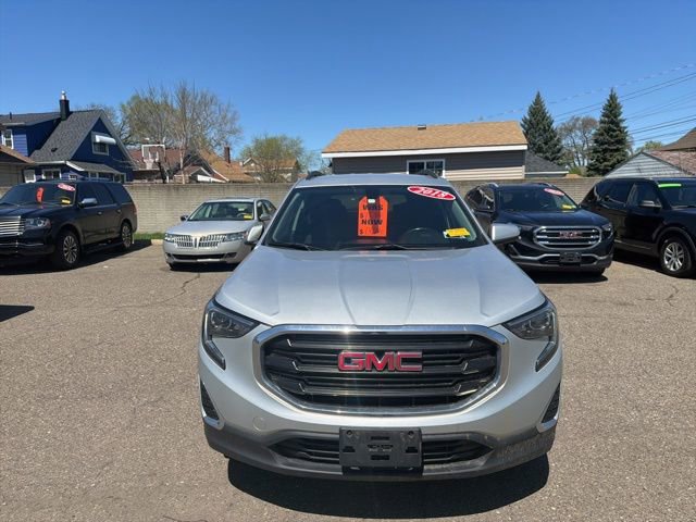 Used 2018 GMC Terrain SLE w/ Driver Convenience Package AWD/4WD image 2