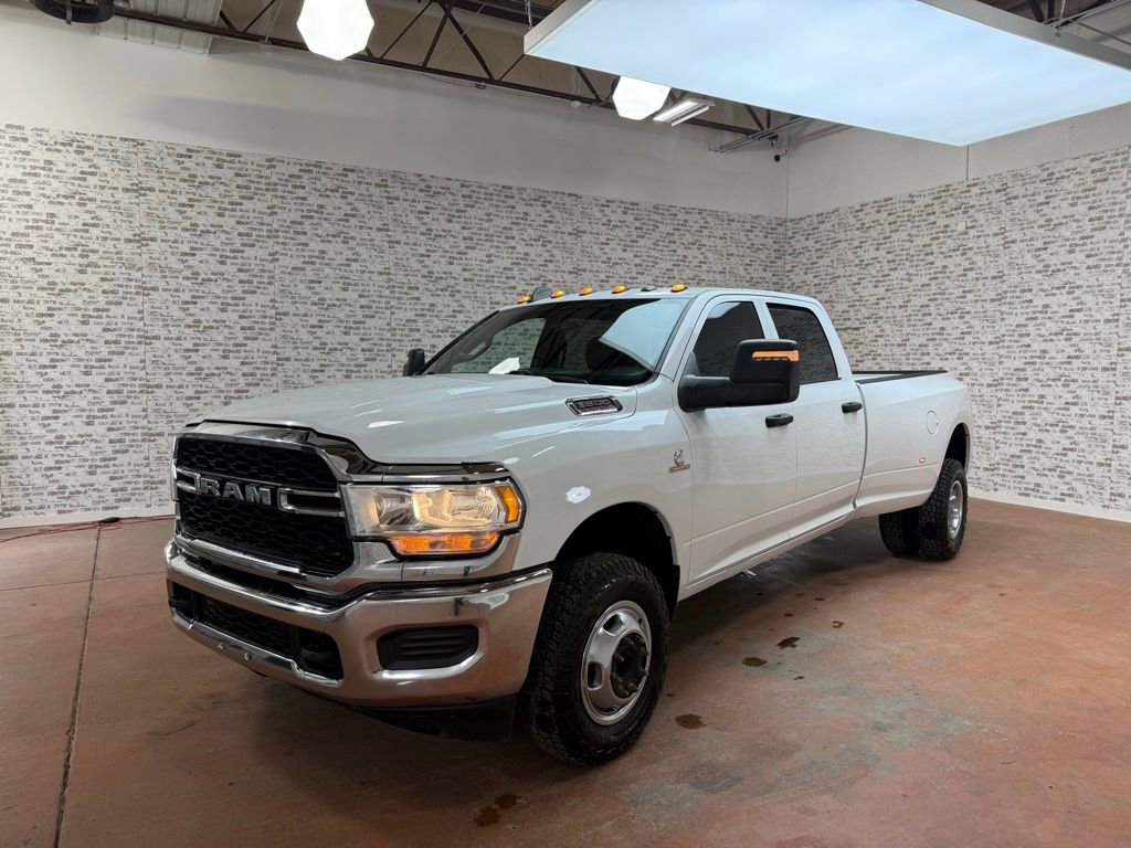 Used 2023 RAM 3500 Tradesman image 3