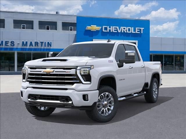 New 2026 Chevrolet Silverado 2500 LT w/ Z71 Chrome Sport Edition AWD/4WD image 6