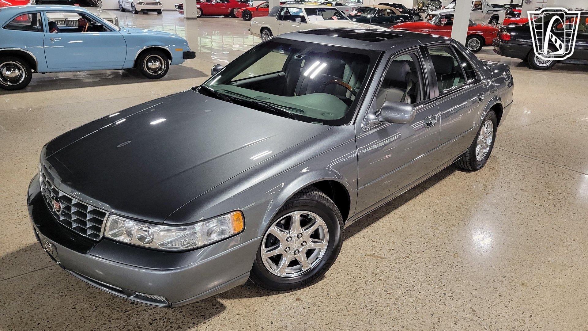 Used 2004 Cadillac Seville SLS w/ Preferred Equipment Group FWD image 22