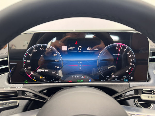New 2026 Mercedes-Benz E 53 AMG e 4MATIC Sedan image 2