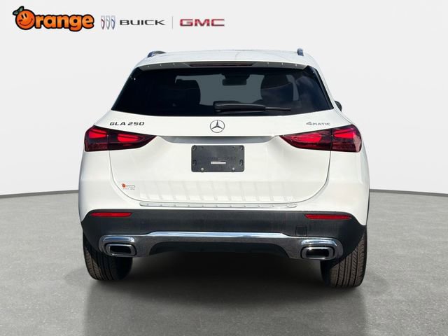 Used 2026 Mercedes-Benz GLA 250 4MATIC image 4