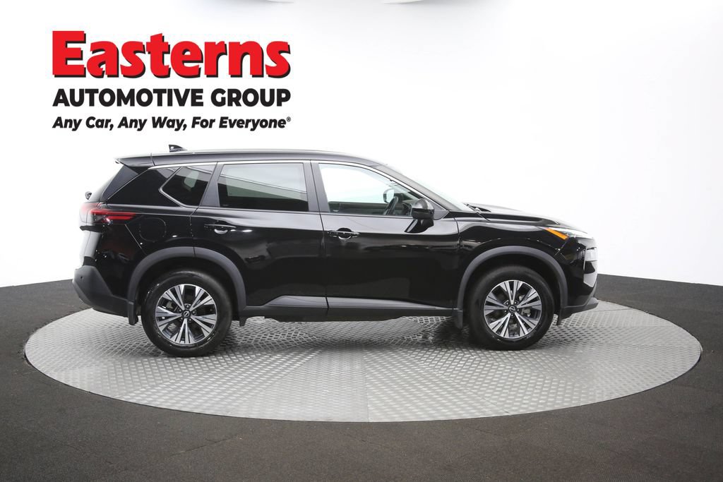 Used 2022 Nissan Rogue SV AWD/4WD image 43