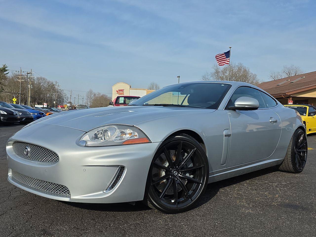 Used 2010 Jaguar XKR R RWD image 1