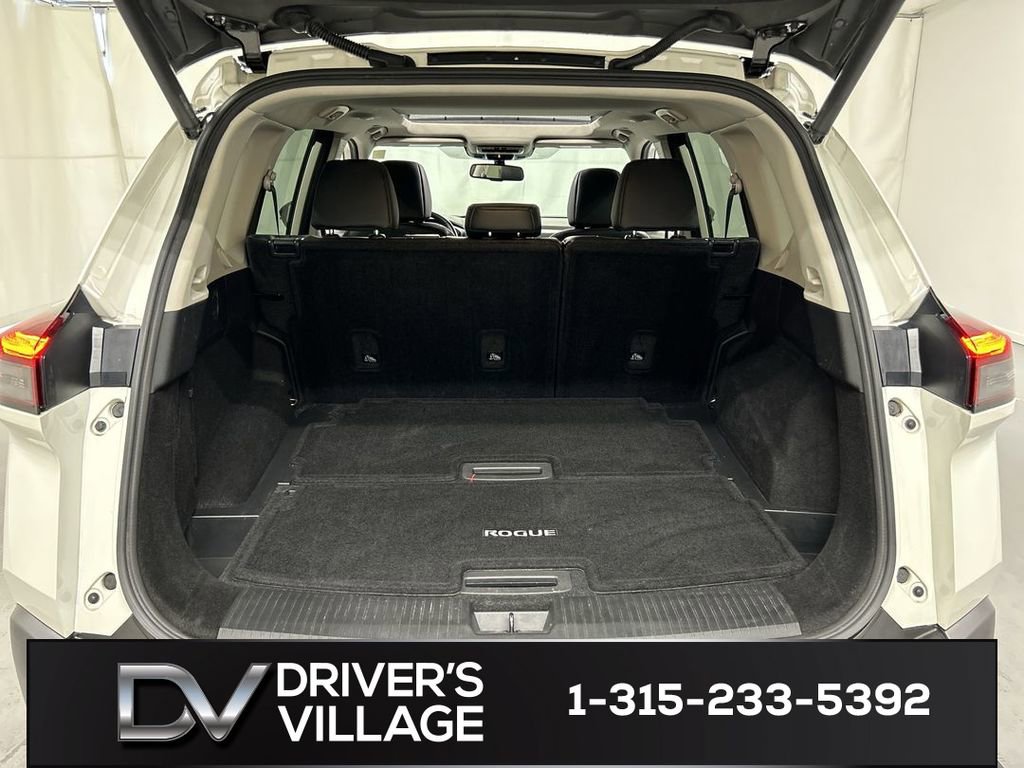 Used 2023 Nissan Rogue SL AWD/4WD image 22