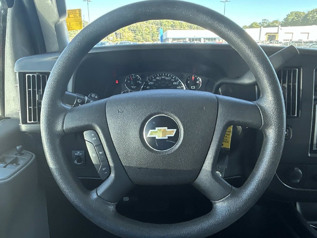 Used 2021 Chevrolet Express 2500 w/ Driver Convenience Package RWD image 27