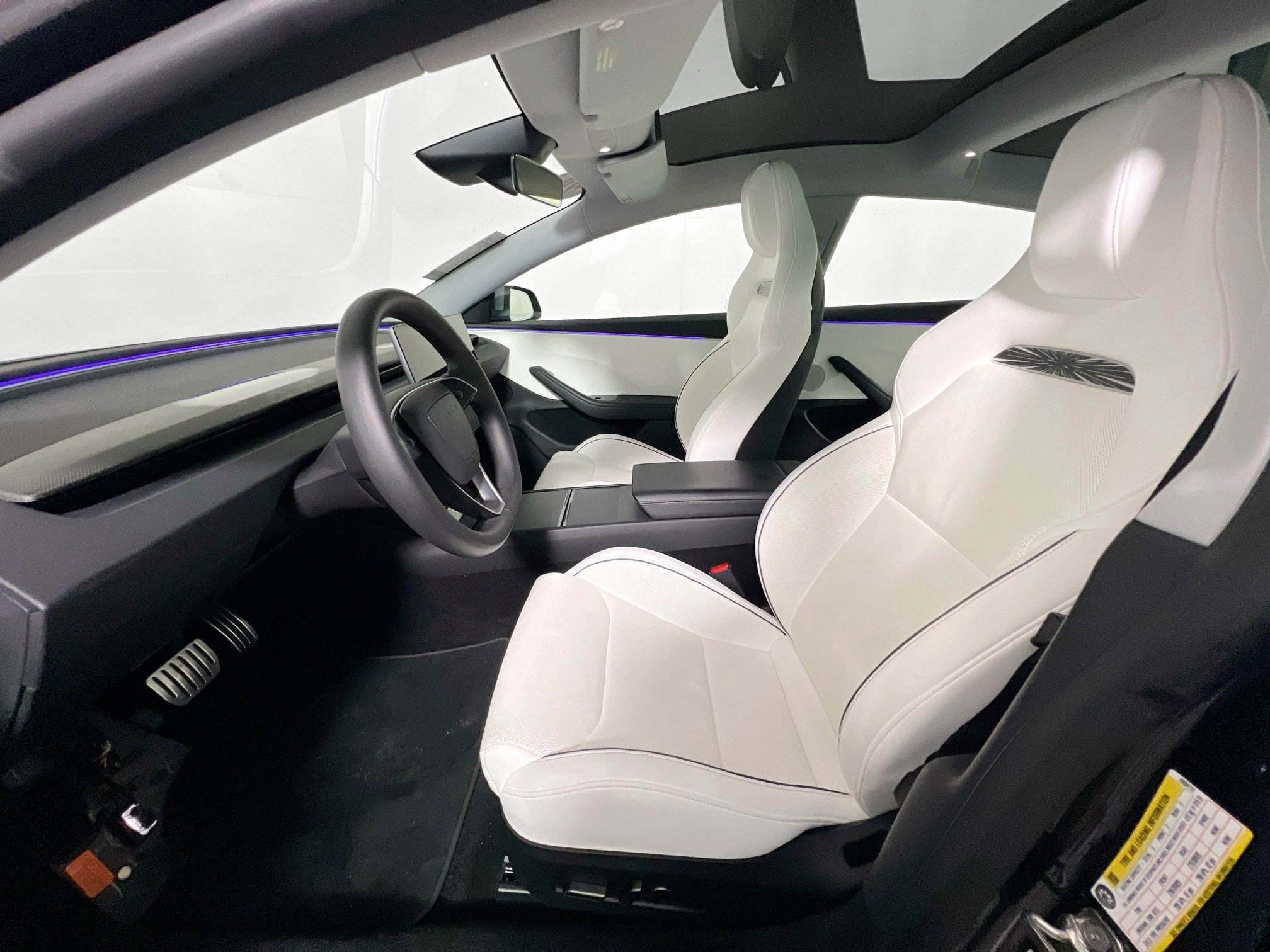 Used 2024 Tesla Model 3 Performance image 14