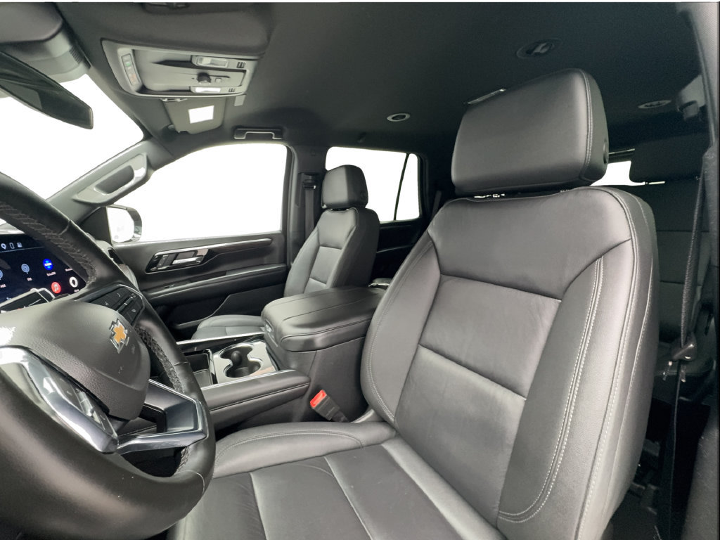 Used 2025 Chevrolet Tahoe LT RWD image 25