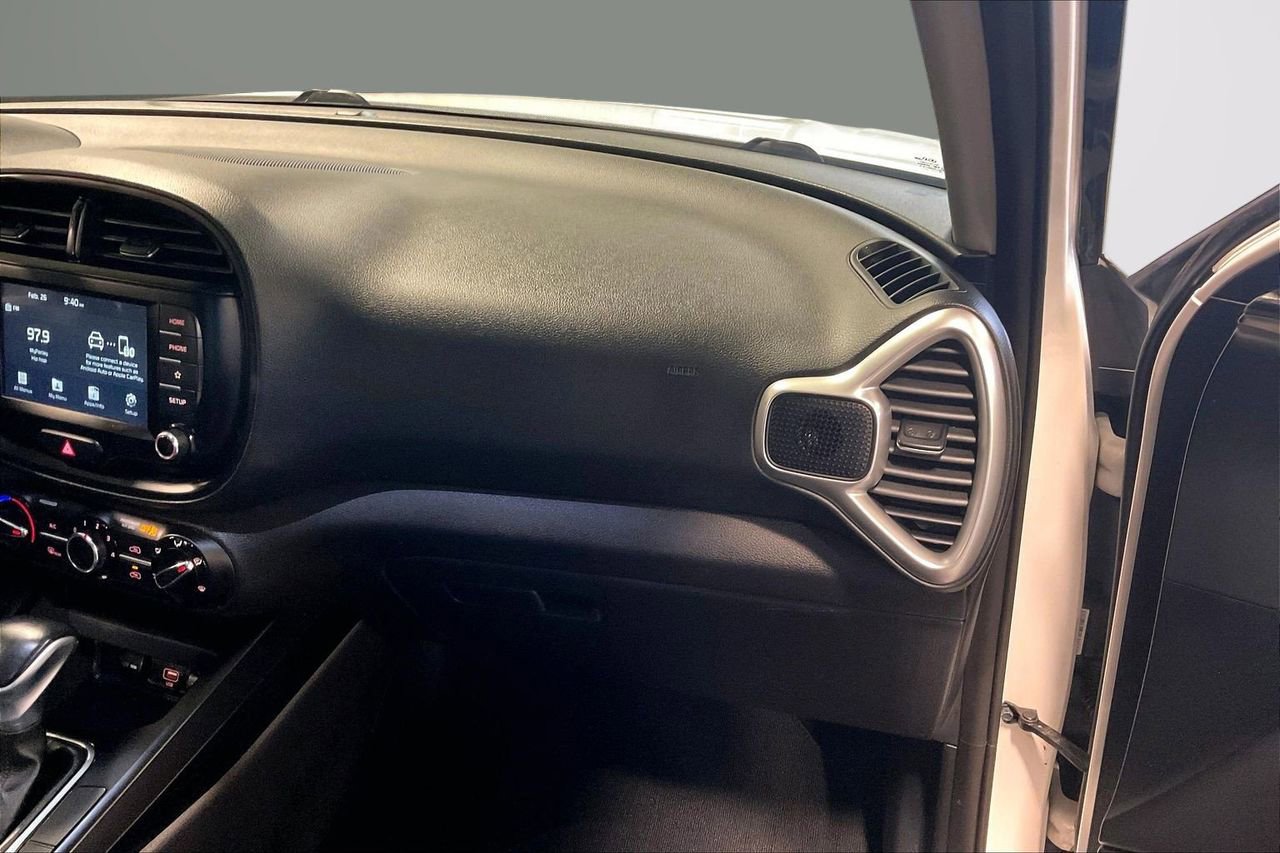 Used 2020 Kia Soul GT-Line w/ GT 2.0L Power Sunroof Package image 20