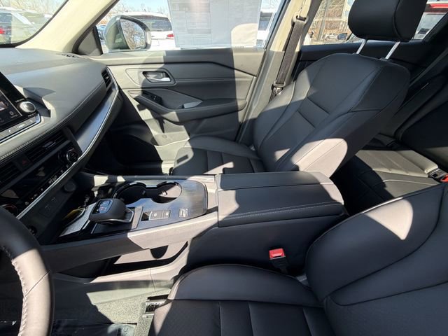 New 2026 Nissan Rogue SV image 20