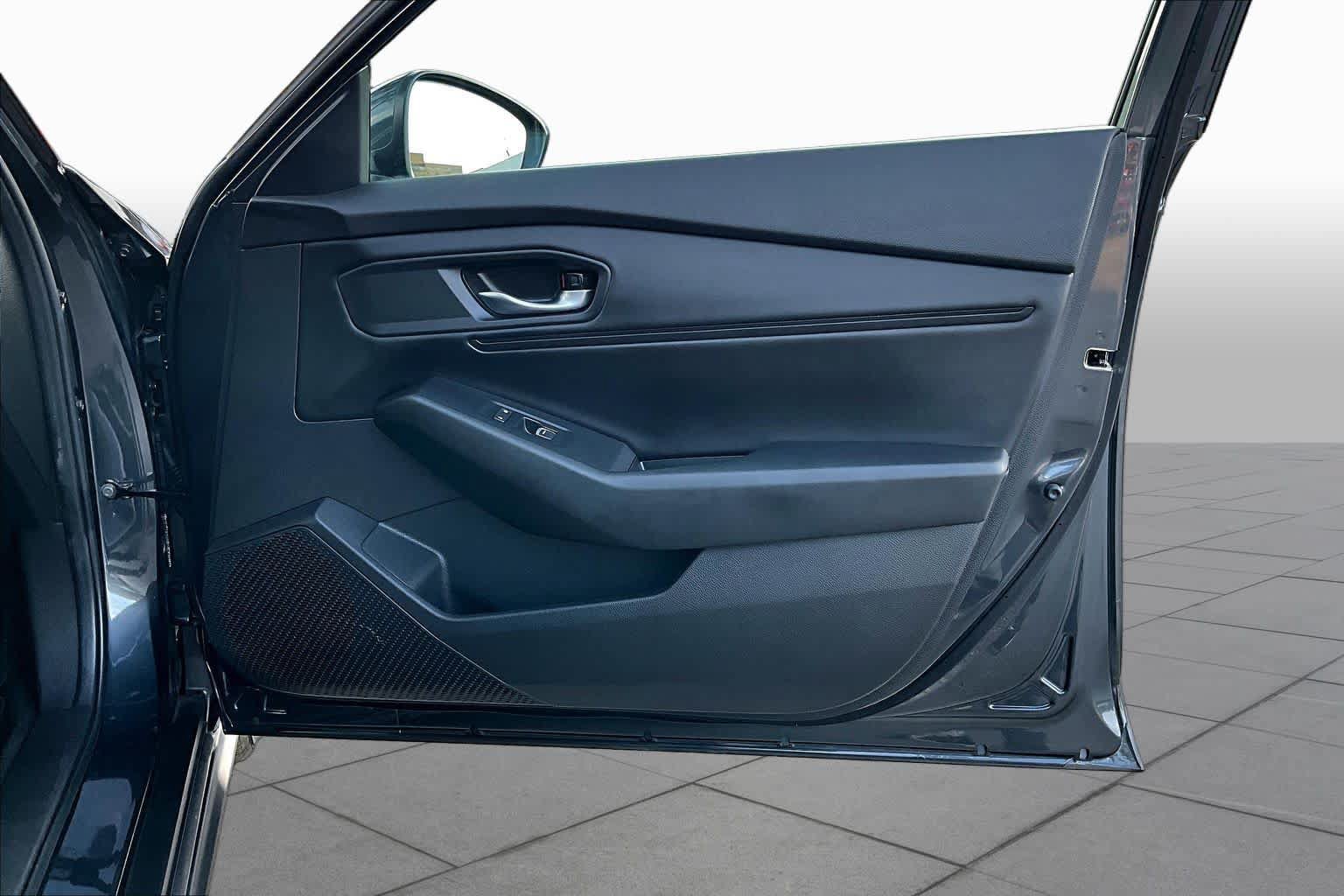Used 2024 Honda Accord EX image 23