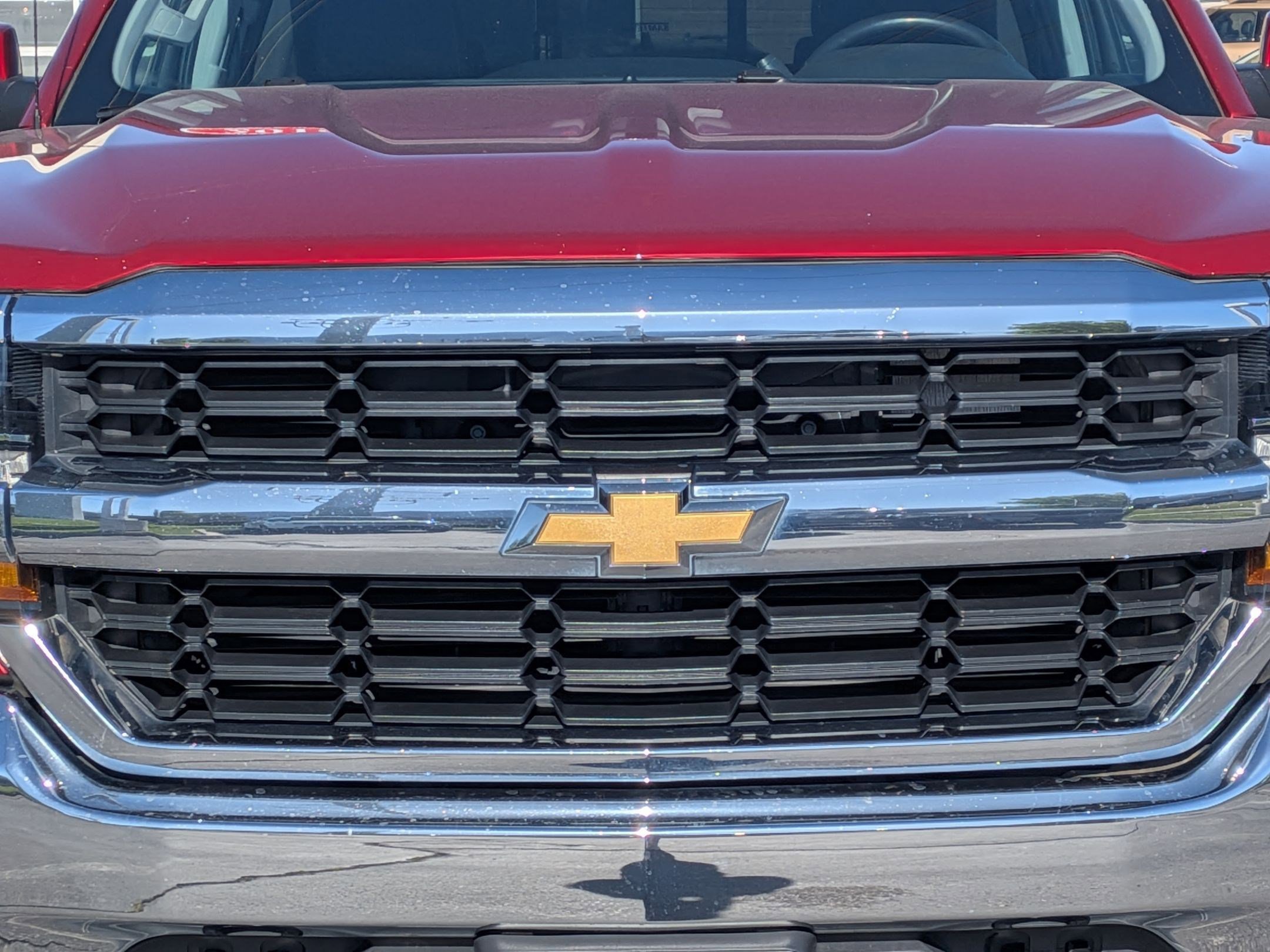 Used 2018 Chevrolet Silverado 1500 LT w/ All Star Edition AWD/4WD image 9