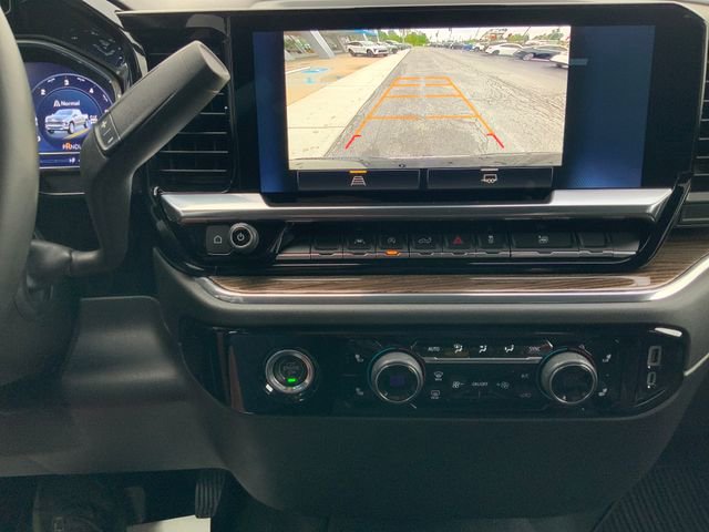 Used 2023 Chevrolet Silverado 1500 LT AWD/4WD image 23