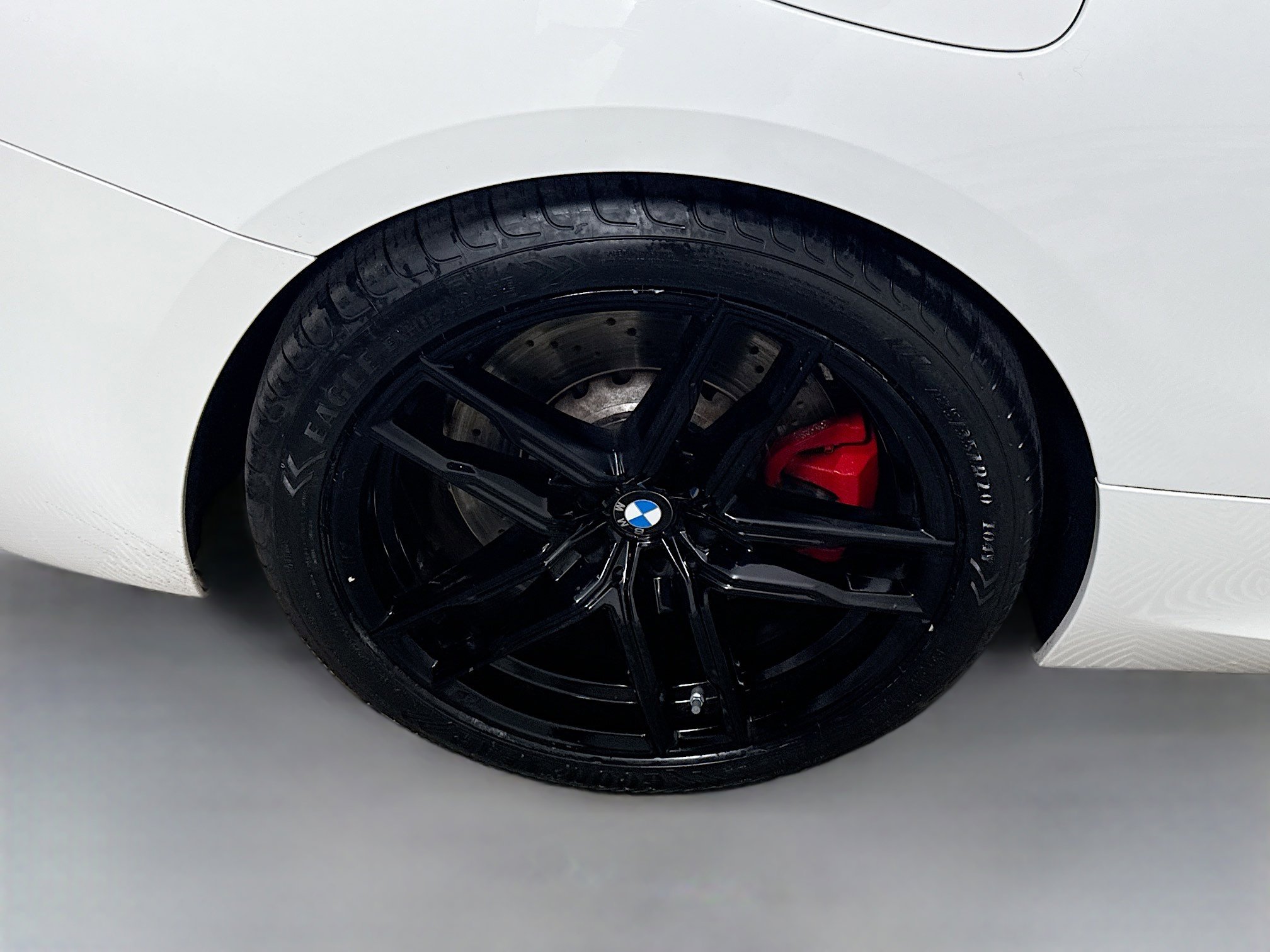 Used 2022 BMW M8 Competition image 31