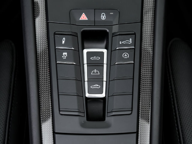Certified 2019 Porsche 911 Turbo AWD/4WD image 23