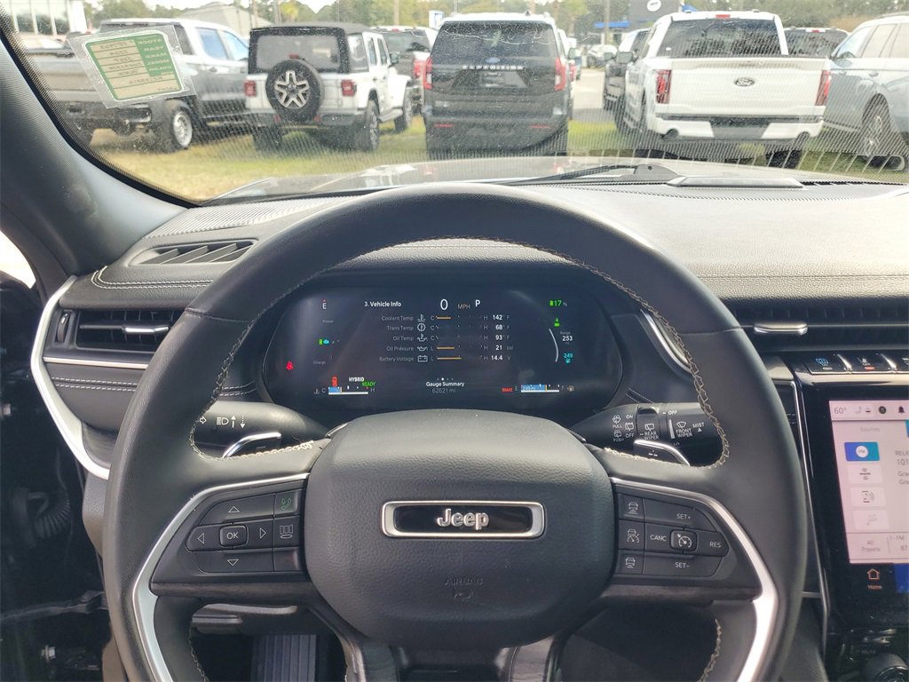 Used 2024 Jeep Grand Cherokee Limited 4xe image 19