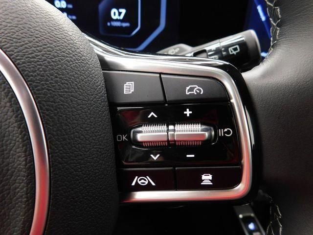 Used 2025 Kia Sorento SX image 43