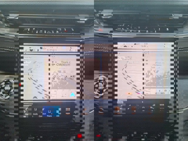 New 2025 Jeep Grand Cherokee Limited image 2