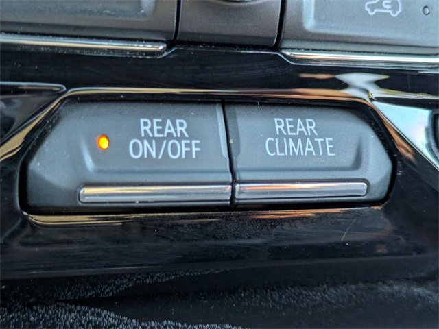 Used 2022 GMC Yukon Denali w/ Max Trailering Package image 34