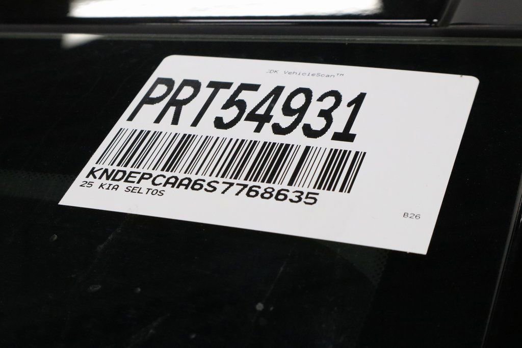 Used 2025 Kia Seltos LX image 34