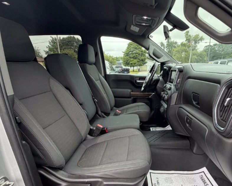 Used 2020 Chevrolet Silverado 1500 RST w/ All-Star Edition AWD/4WD image 3