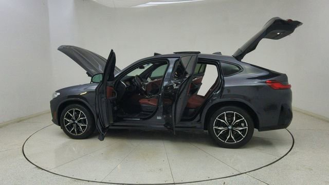 Used 2025 BMW X4 M40i AWD/4WD image 77