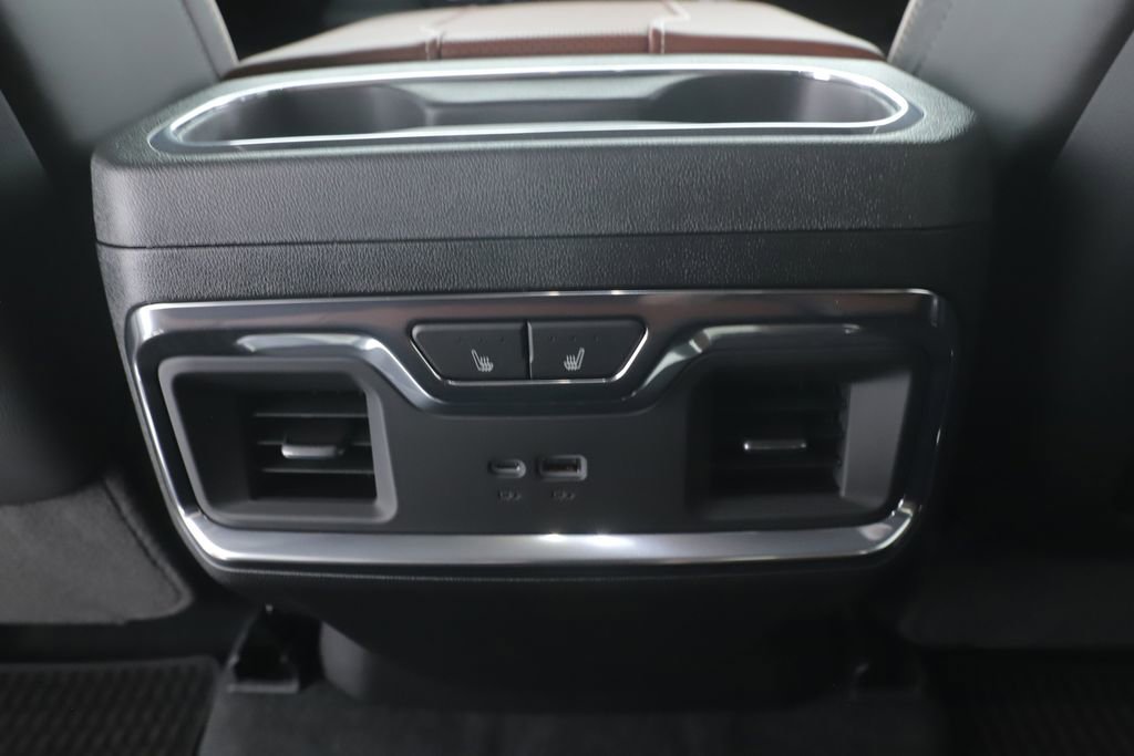 Used 2026 GMC Sierra 1500 Denali Ultimate AWD/4WD image 31