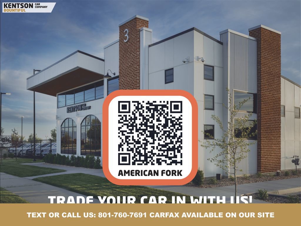 Used 2024 Jeep Grand Cherokee L Overland w/ Trailer Tow Package image 8