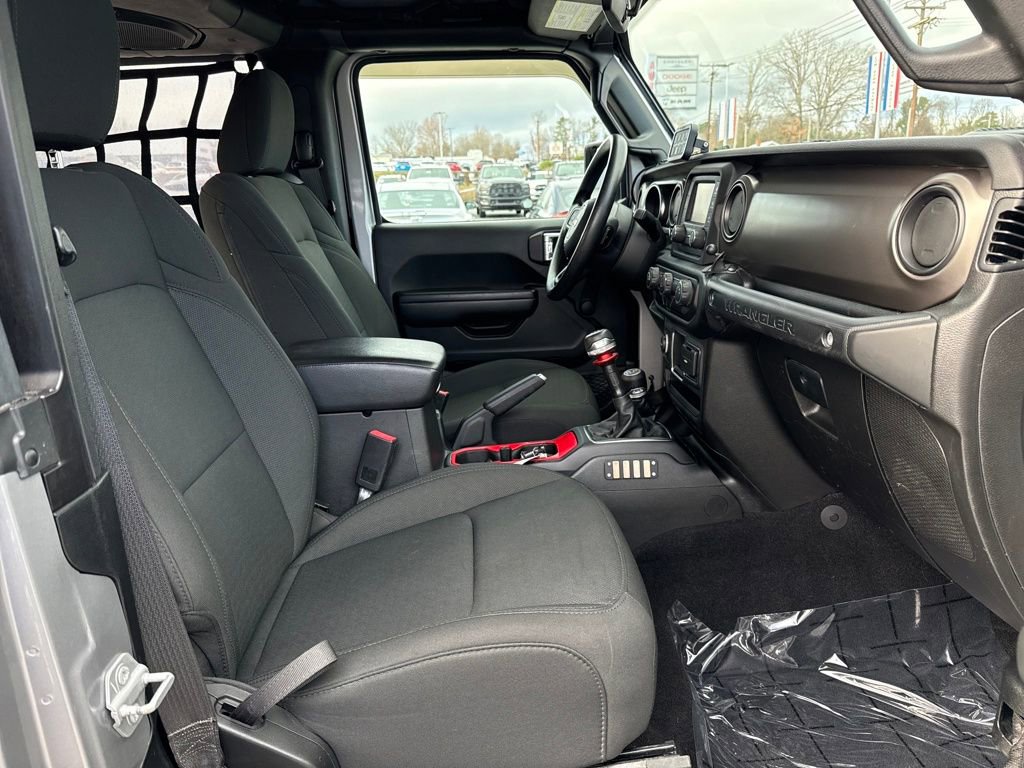 Used 2021 Jeep Wrangler Sport image 17