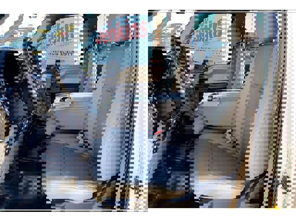 Used 2018 Ford F150 XL w/ Equipment Group 101A Mid image 27