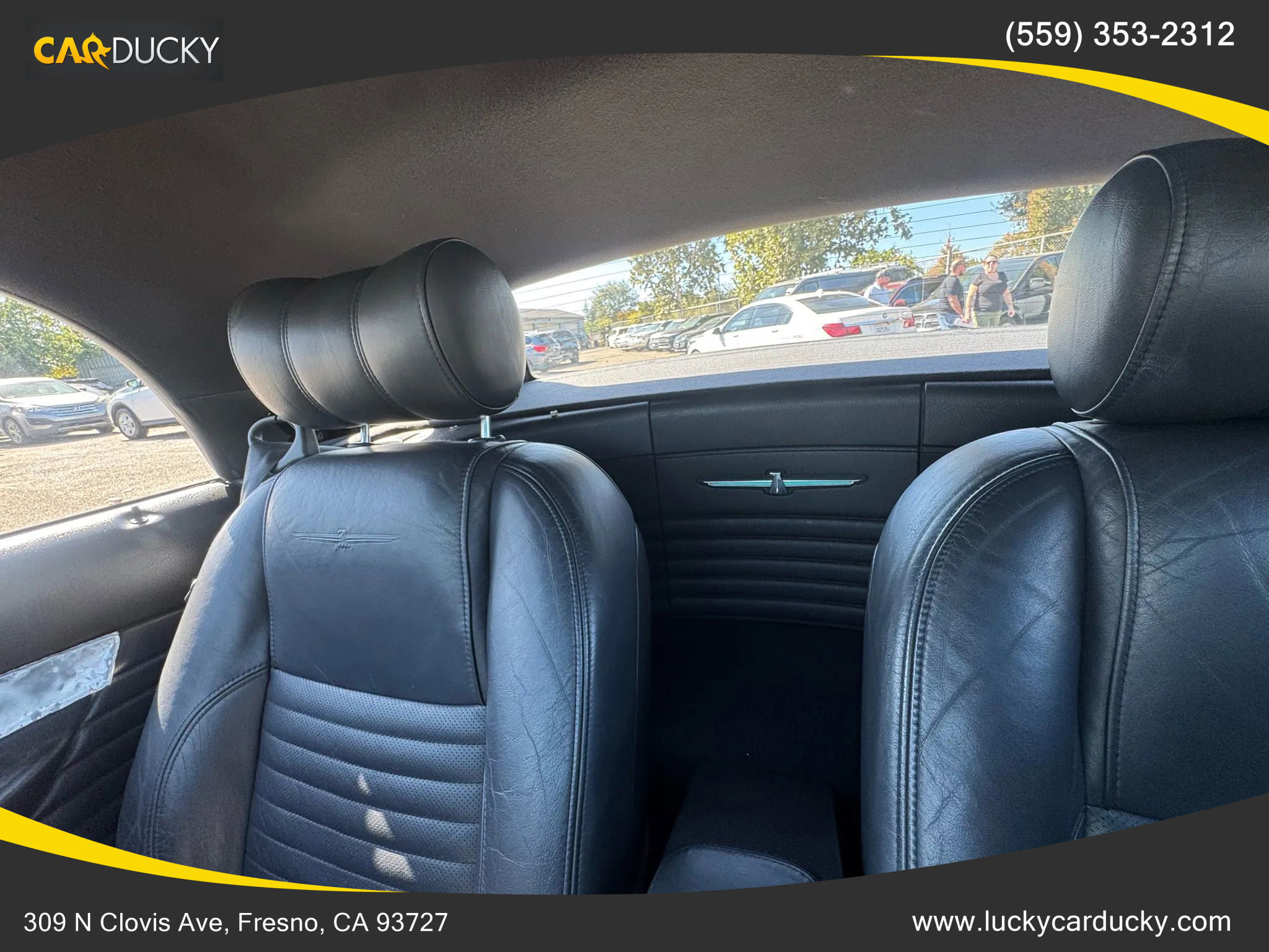 Used 2002 Ford Thunderbird image 17