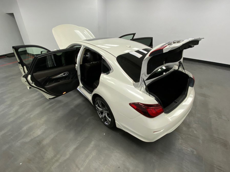 Used 2016 INFINITI Q70 L 3.7 w/ Deluxe Touring Package AWD/4WD image 50