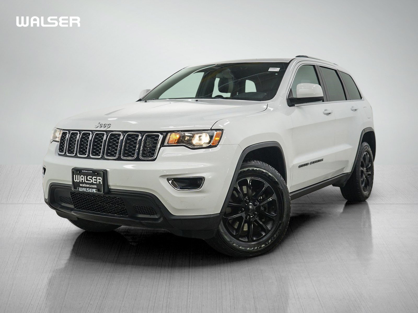 Used 2021 Jeep Grand Cherokee Laredo X AWD/4WD video 1