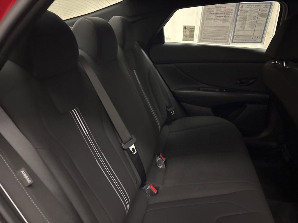 Certified 2026 Hyundai Elantra Sport FWD image 19