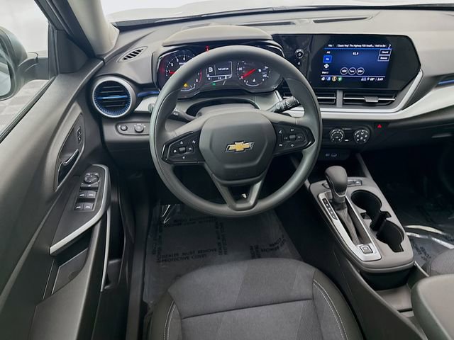 New 2026 Chevrolet Trax LS w/ Driver Confidence Package image 23