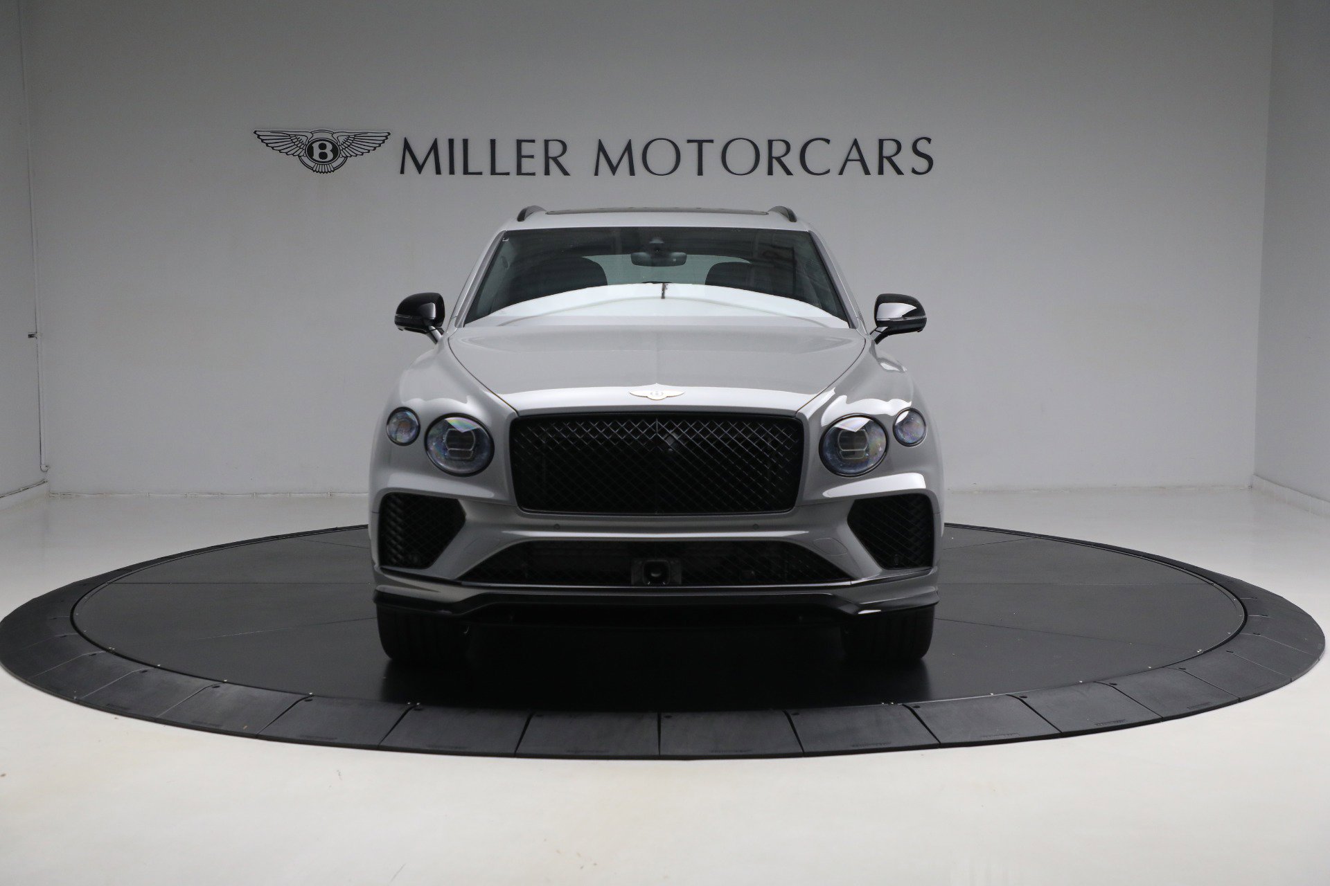 New 2024 Bentley Bentayga image 11