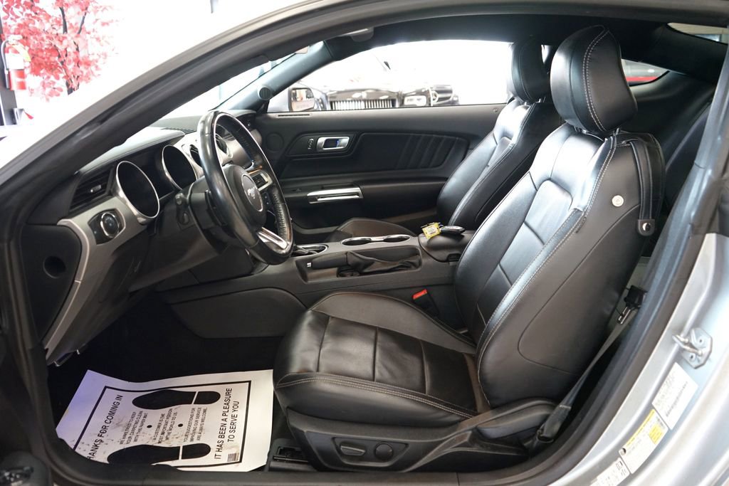 Used 2021 Ford Mustang Premium RWD image 25