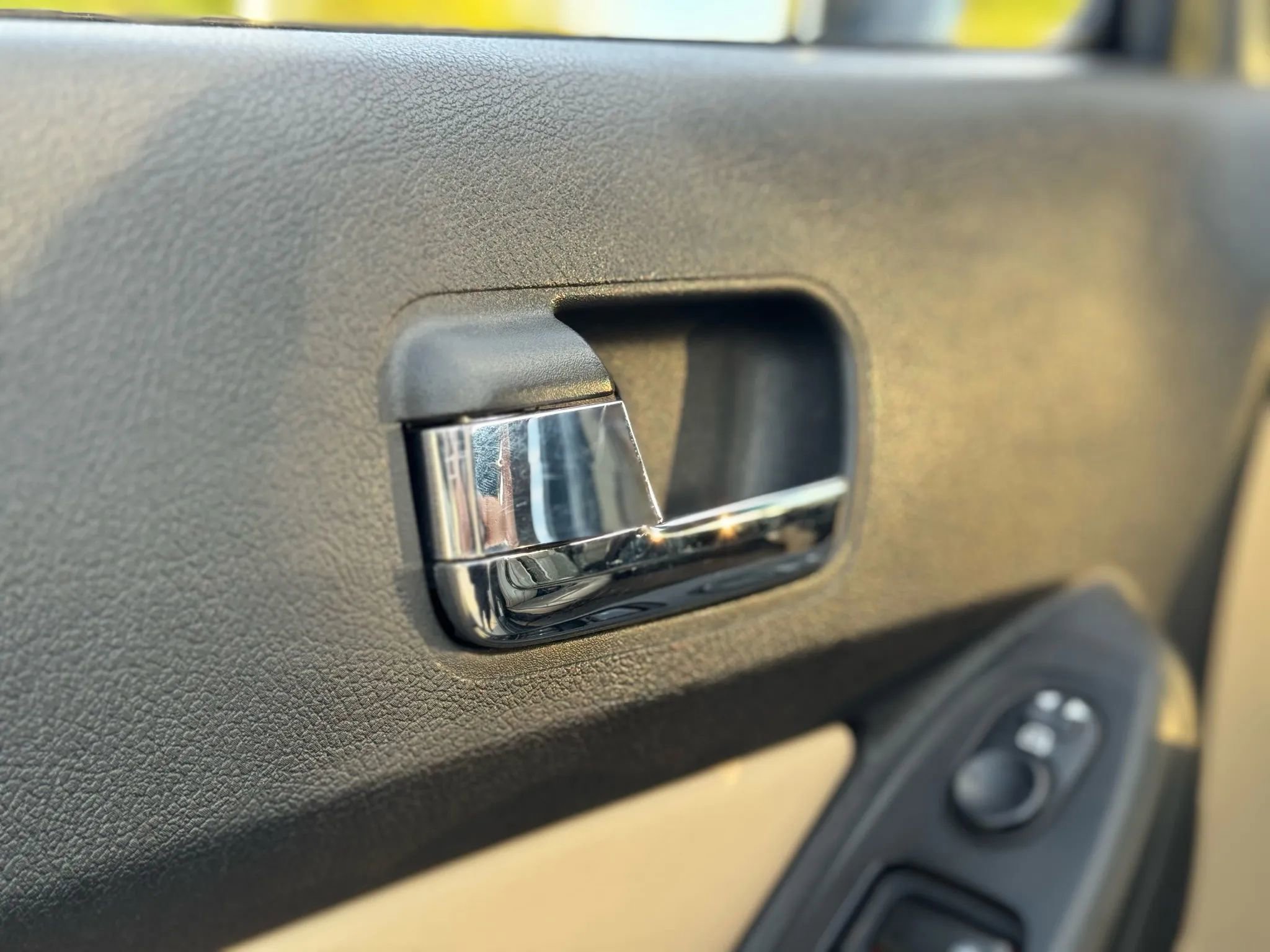 Used 2008 HUMMER H3 Luxury image 11